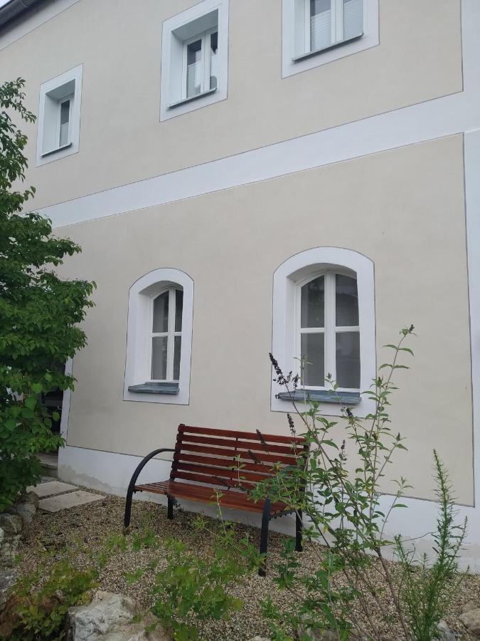 Ferienwohnung Kallmuenz_Luftschloss Экстерьер фото